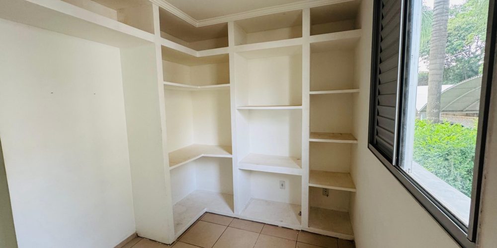 AP_FrancaGarden_T_B10_4