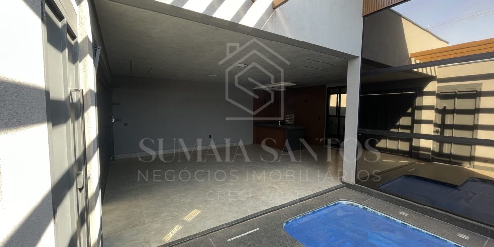 JJC - Foto Garagem e Piscina