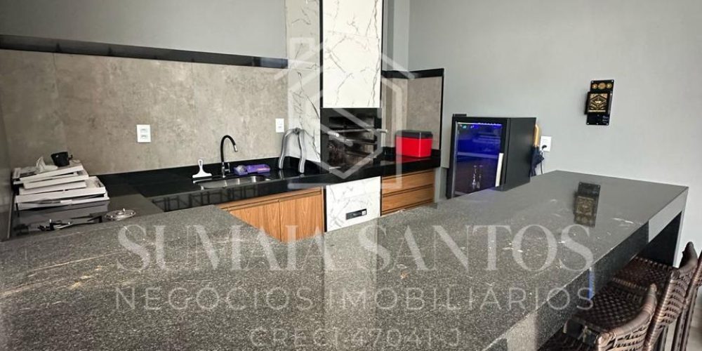 WhatsApp Image 2025-08-13 at 16.11.45 (2)