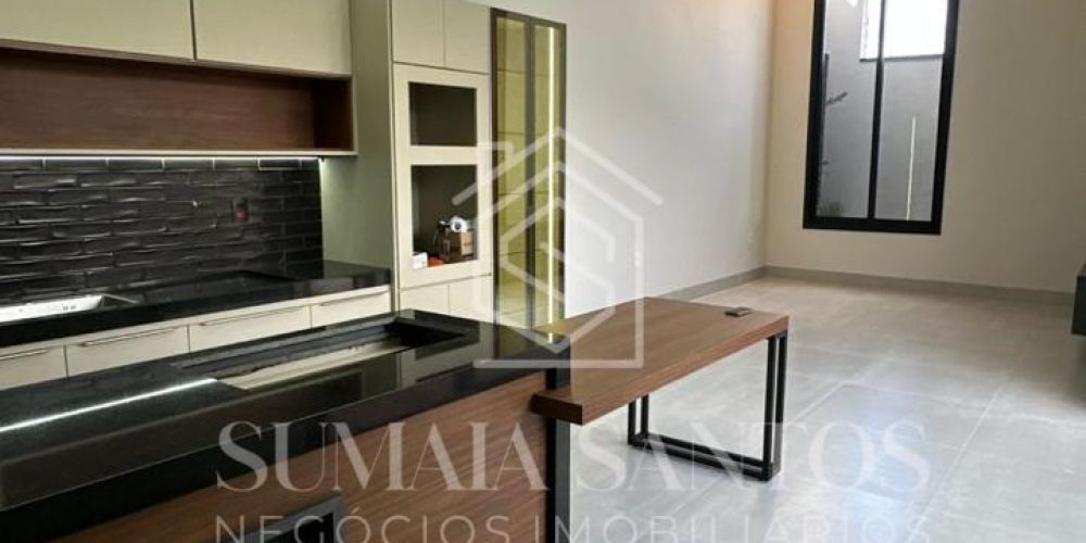 WhatsApp Image 2025-08-13 at 16.34.47 (1)