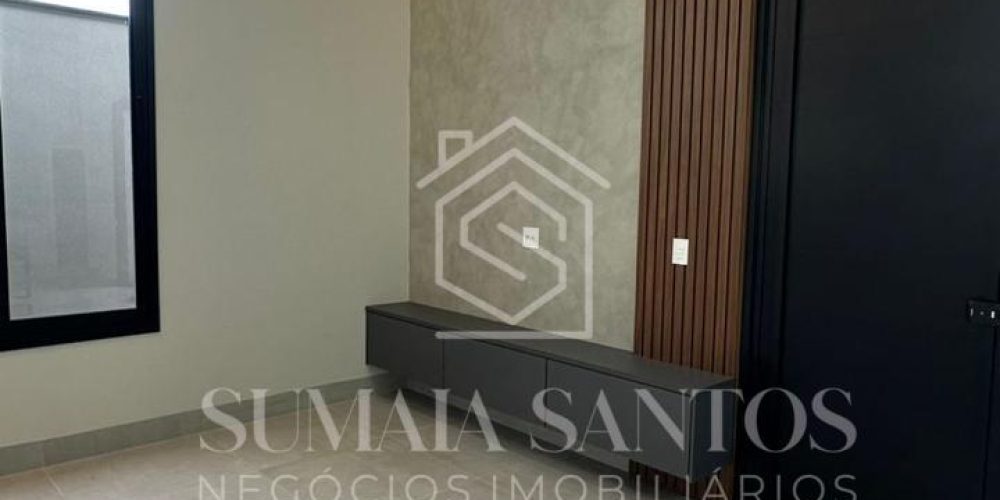 WhatsApp Image 2025-08-13 at 16.34.47 (2)