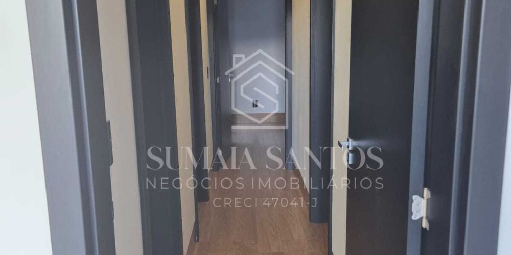 WhatsApp Image 2025-10-16 at 22.12.47 (1)