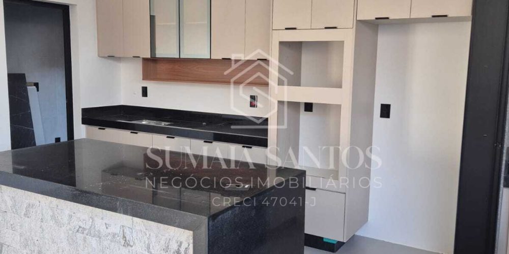 WhatsApp Image 2025-10-16 at 22.12.48 (2)