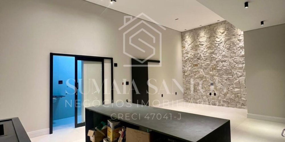 WhatsApp Image 2025-10-20 at 13.28.23 (1)