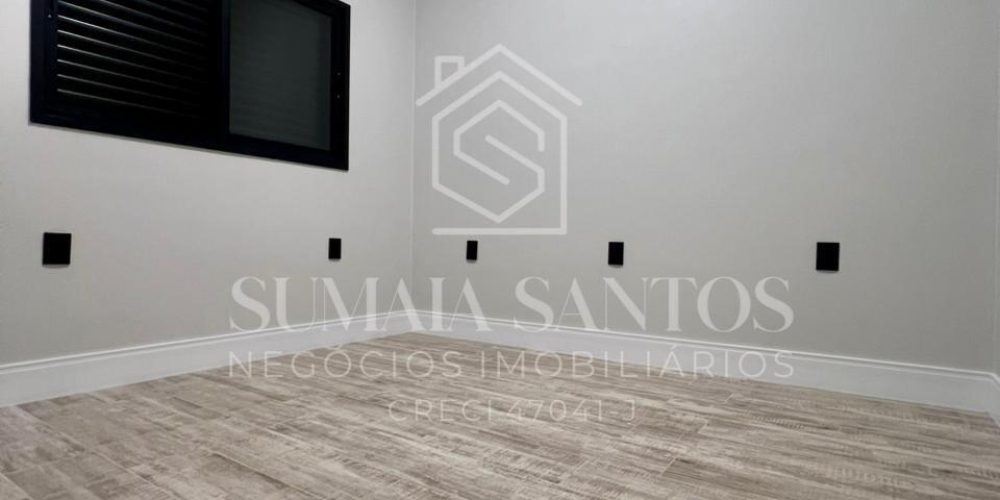 WhatsApp Image 2025-10-20 at 13.28.24