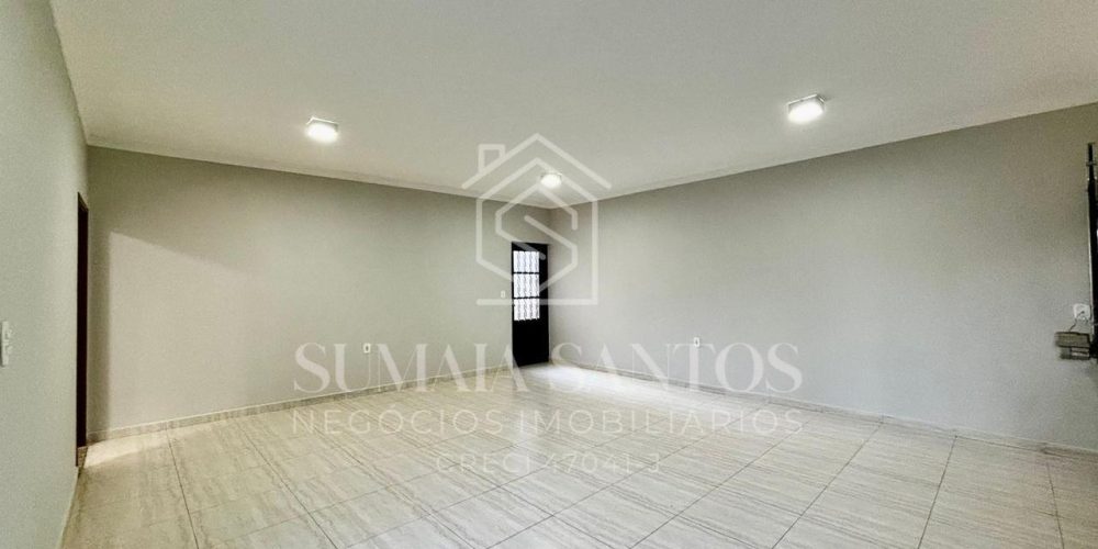 WhatsApp Image 2025-10-20 at 15.43.38 (1)