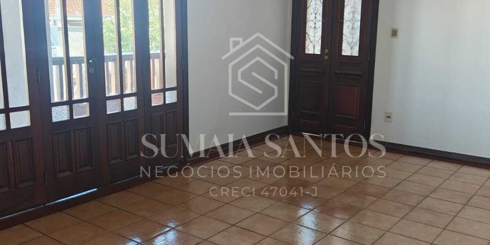 WhatsApp Image 2025-11-12 at 15.02.08 (1)