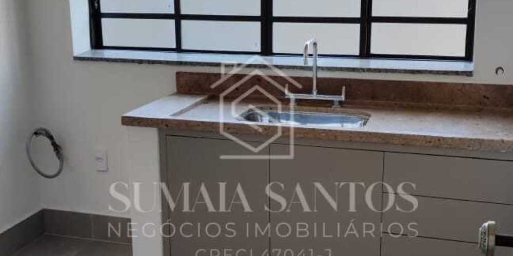 WhatsApp Image 2025-11-13 at 16.23.44 (1)