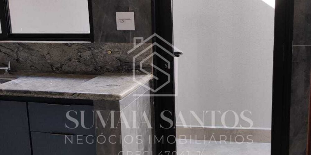 WhatsApp Image 2025-11-13 at 16.23.49 (1)