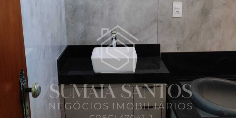 WhatsApp Image 2025-11-13 at 16.23.53 (1)