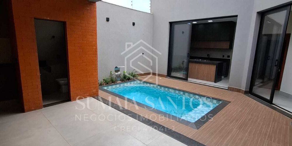 WhatsApp Image 2025-11-18 at 14.24.35 (1)