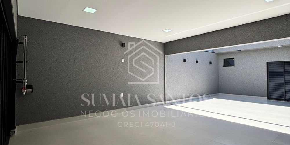 WhatsApp Image 2025-12-11 at 14.17.08