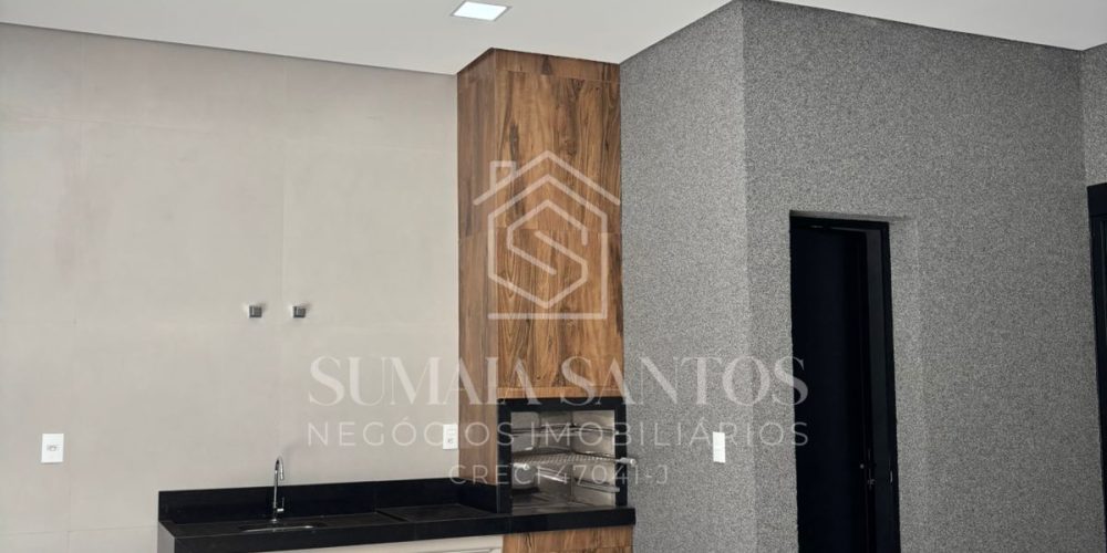 WhatsApp Image 2025-12-11 at 14.17.10 (1)