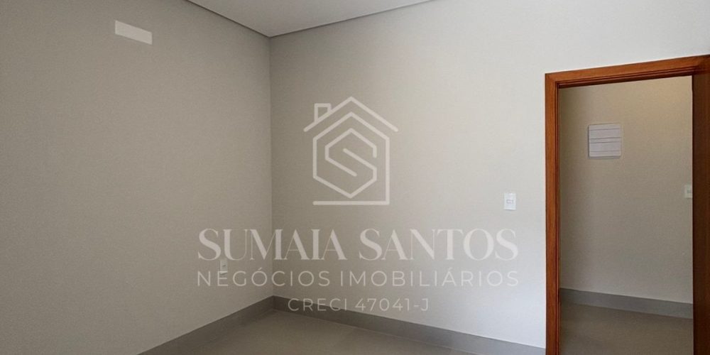 WhatsApp Image 2025-12-11 at 14.17.17 (1)