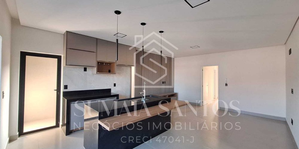 WhatsApp Image 2025-12-16 at 13.17.50 (1)